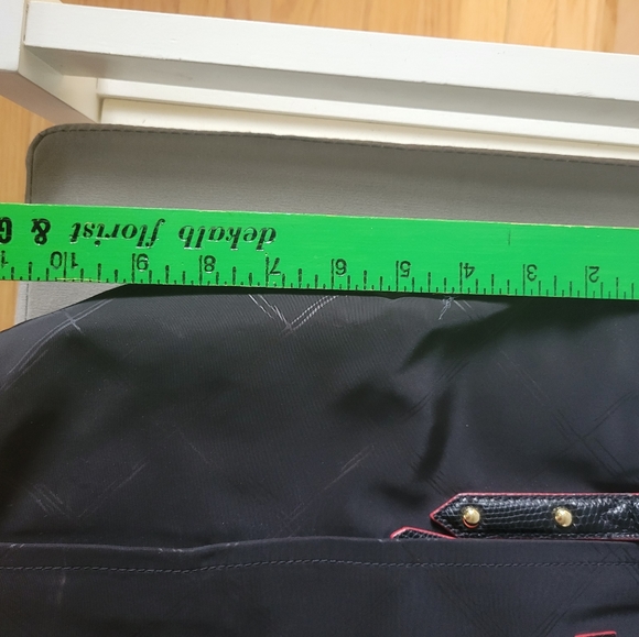 Vera Bradley crossbody with handles - Picture 11 of 14